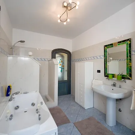 Superattico Fiumara Apartment Genoa